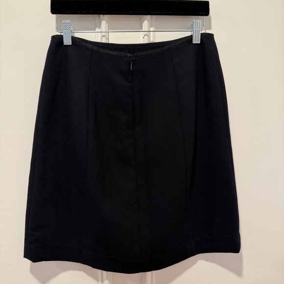 GAP A-Line Black lined Skirt Size 6 - Picture 3 of 5